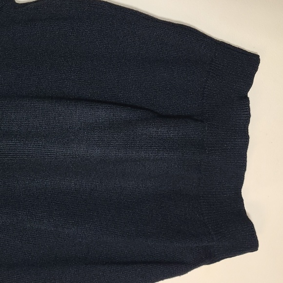 St. Anthony's Black Sweater Vest, Flynn O'Hara, Adult Medium - Picture 5 of 9